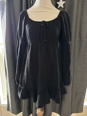 Black Long Sleeve Peasant Dress with Ruffle Hem